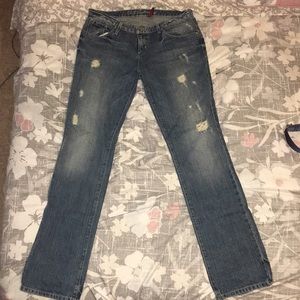 GUESS Jeans